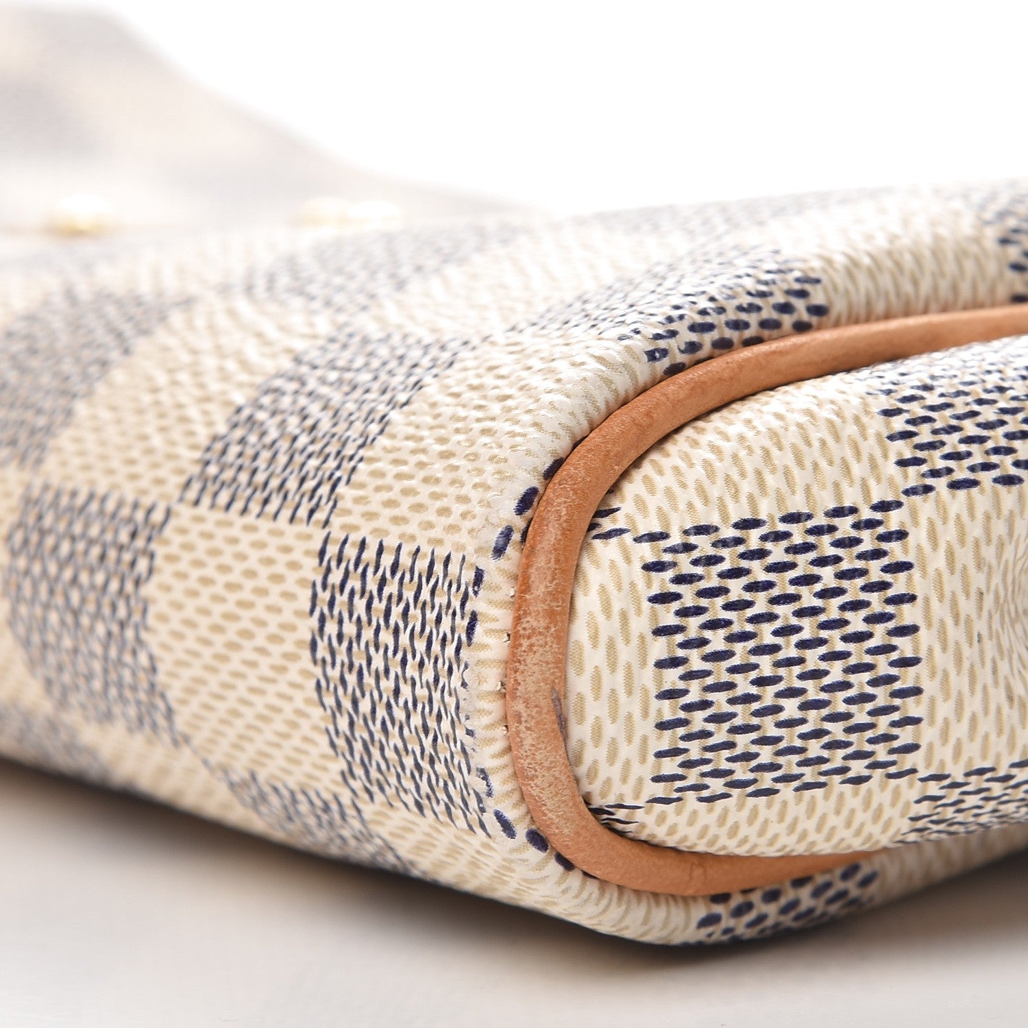 Louis Vuitton Damier Azur Eva Clutch 8 of 9