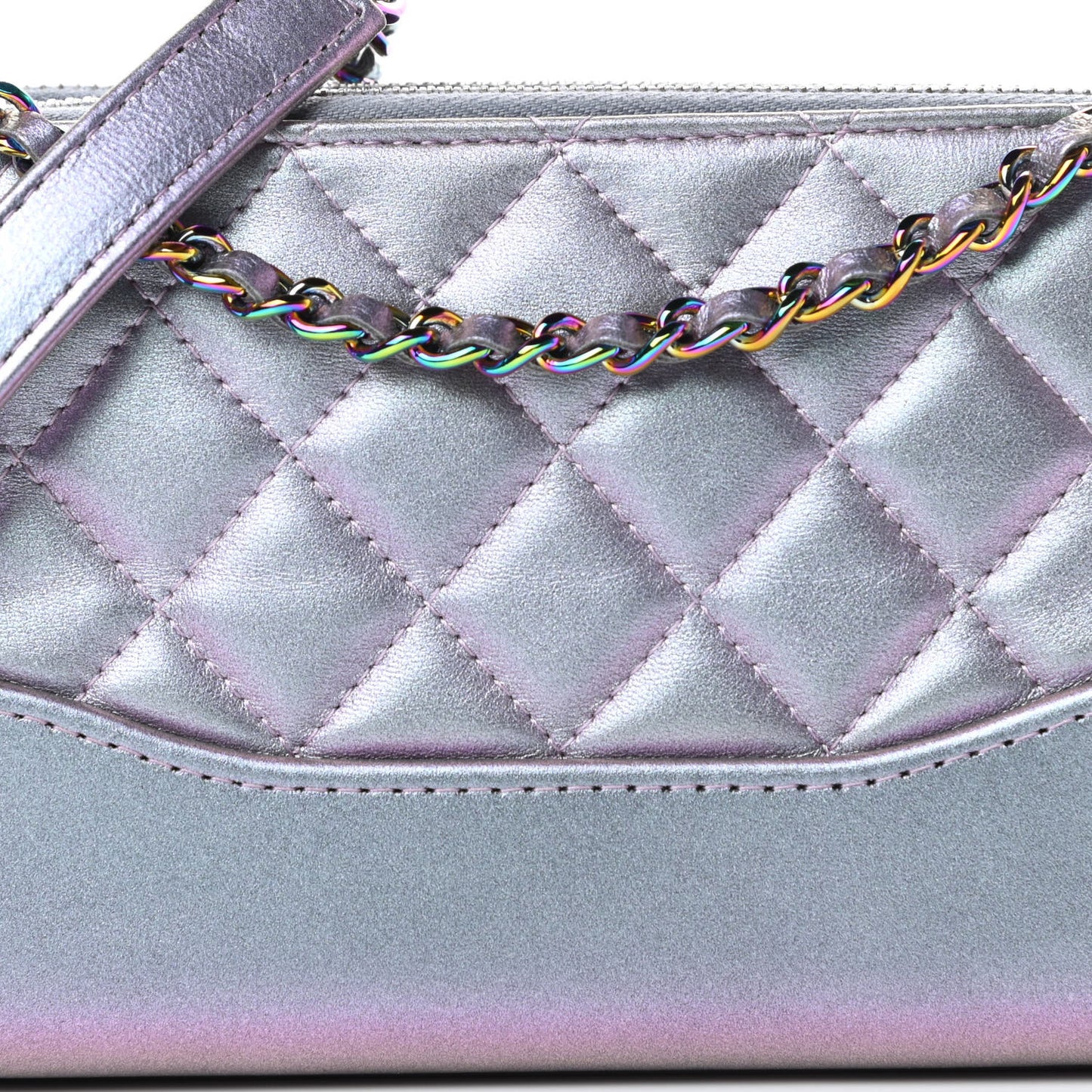 Iridescent Lambskin Calfskin Quilted Small Gabrielle Clutch With Chain Light Purple