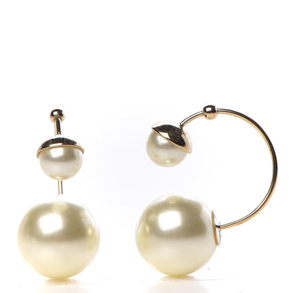 Christian Dior Pearl Ultradior Earrings Cream 4 of 8