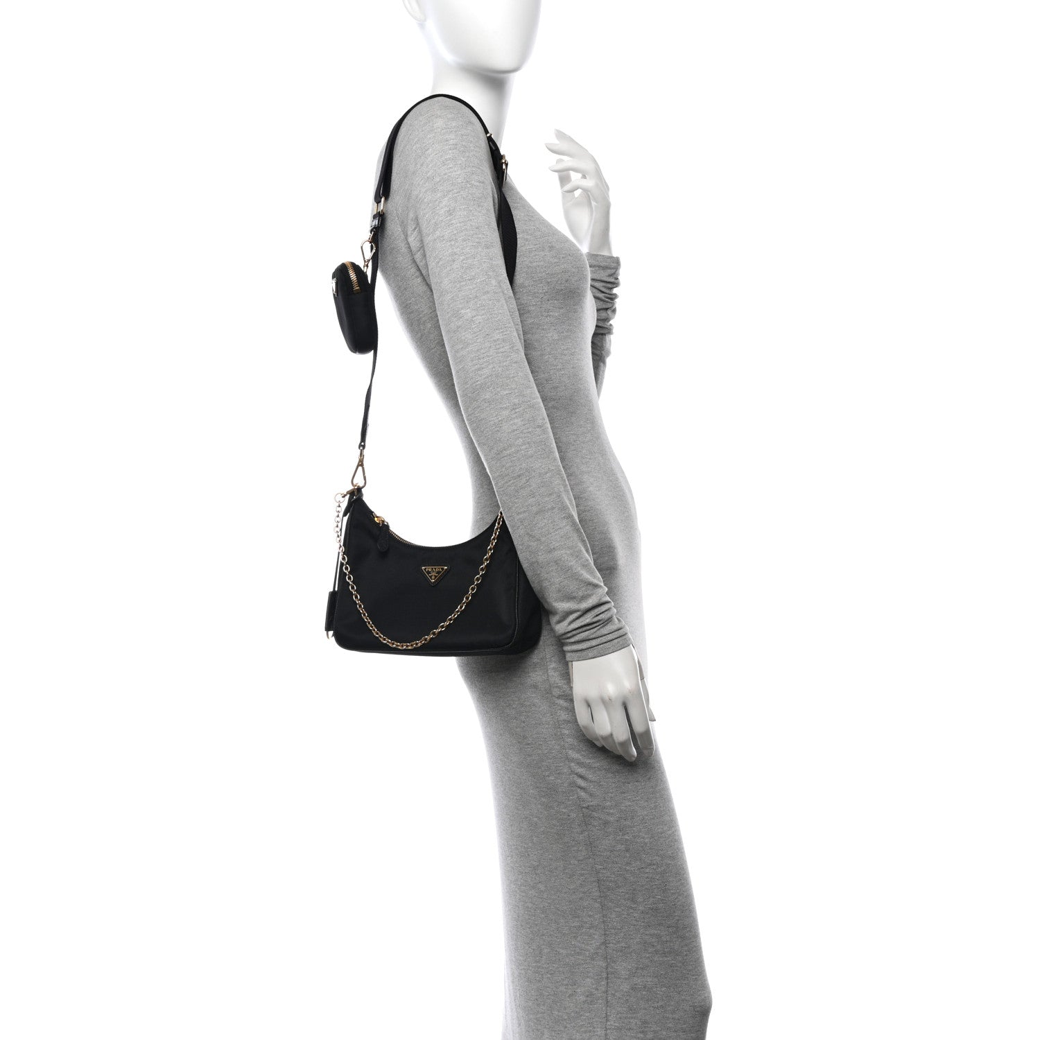 Prada Nylon Re-Edition 2005 Shoulder Bag Black 2 of 11