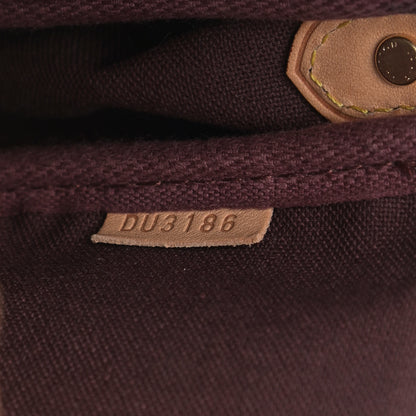 Louis Vuitton Monogram Favorite MM 7 of 10