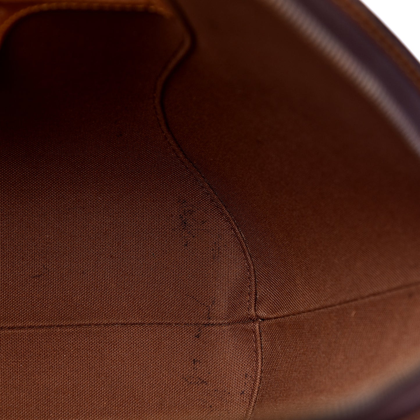 Monogram Ellipse MM