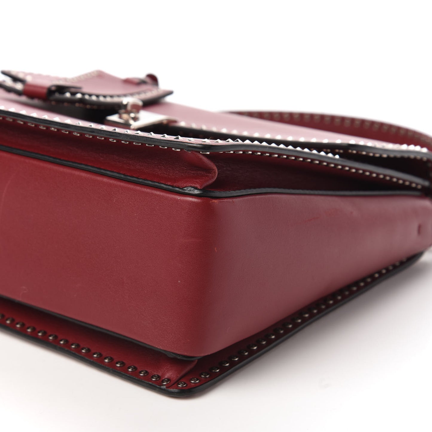Vitello Rockstud Cabana Top Handle Bag Rubino
