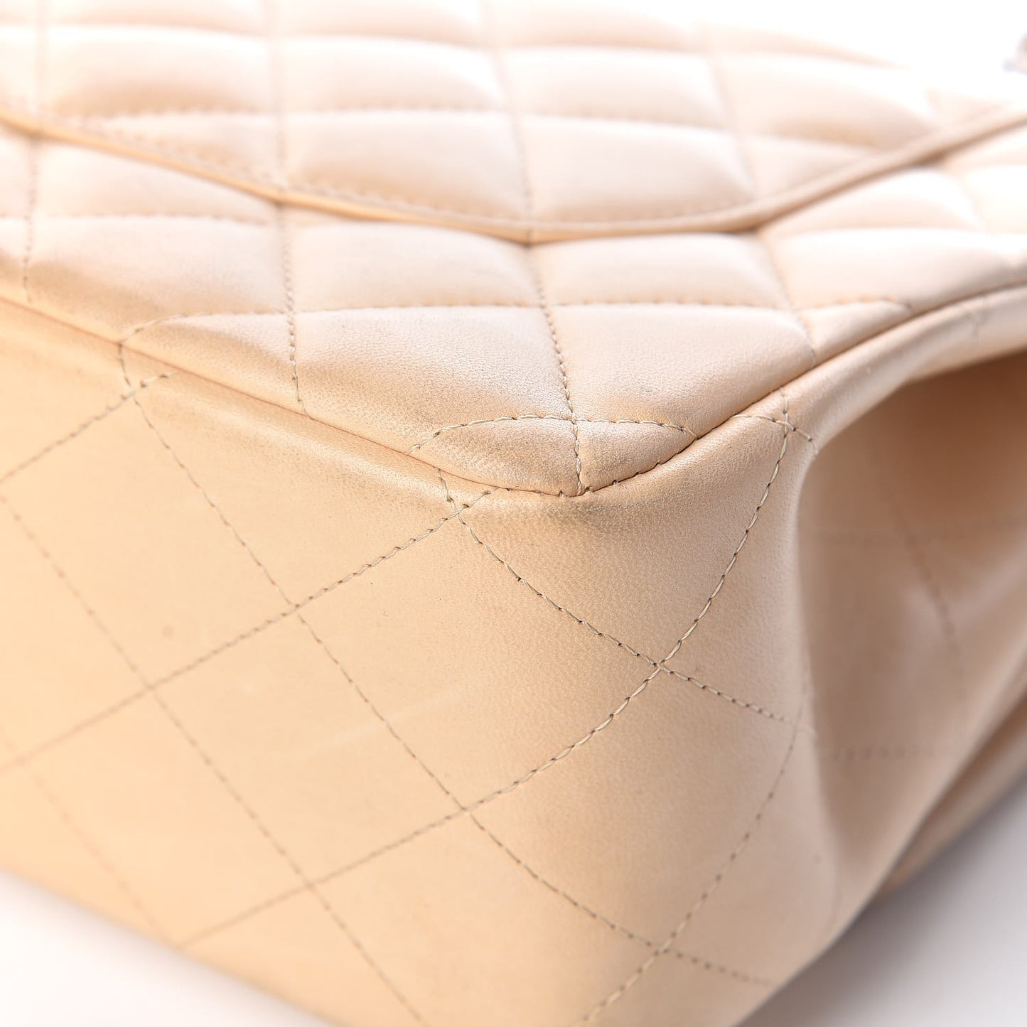 Lambskin Quilted Jumbo Double Flap Beige Clair