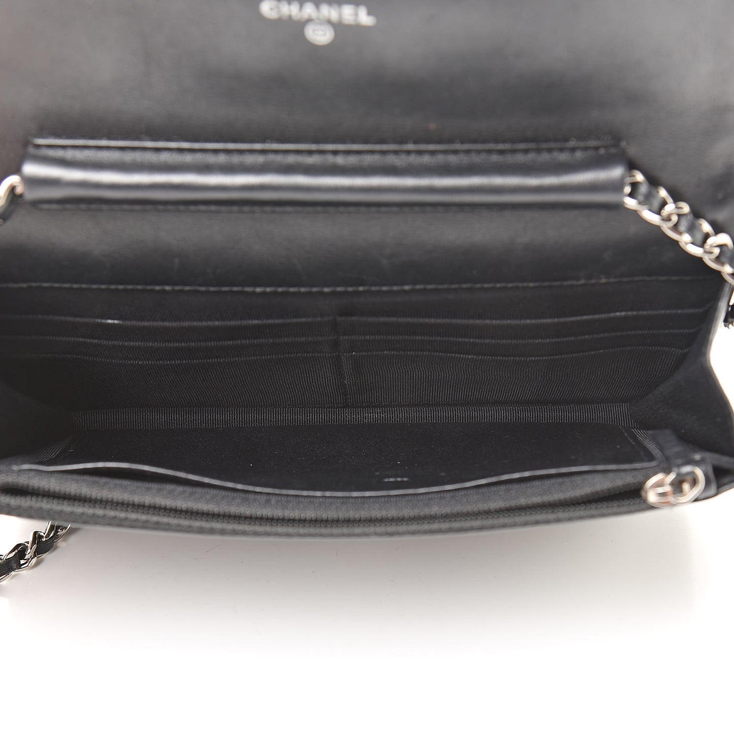 Patent Quilted Wallet On Chain WOC Black