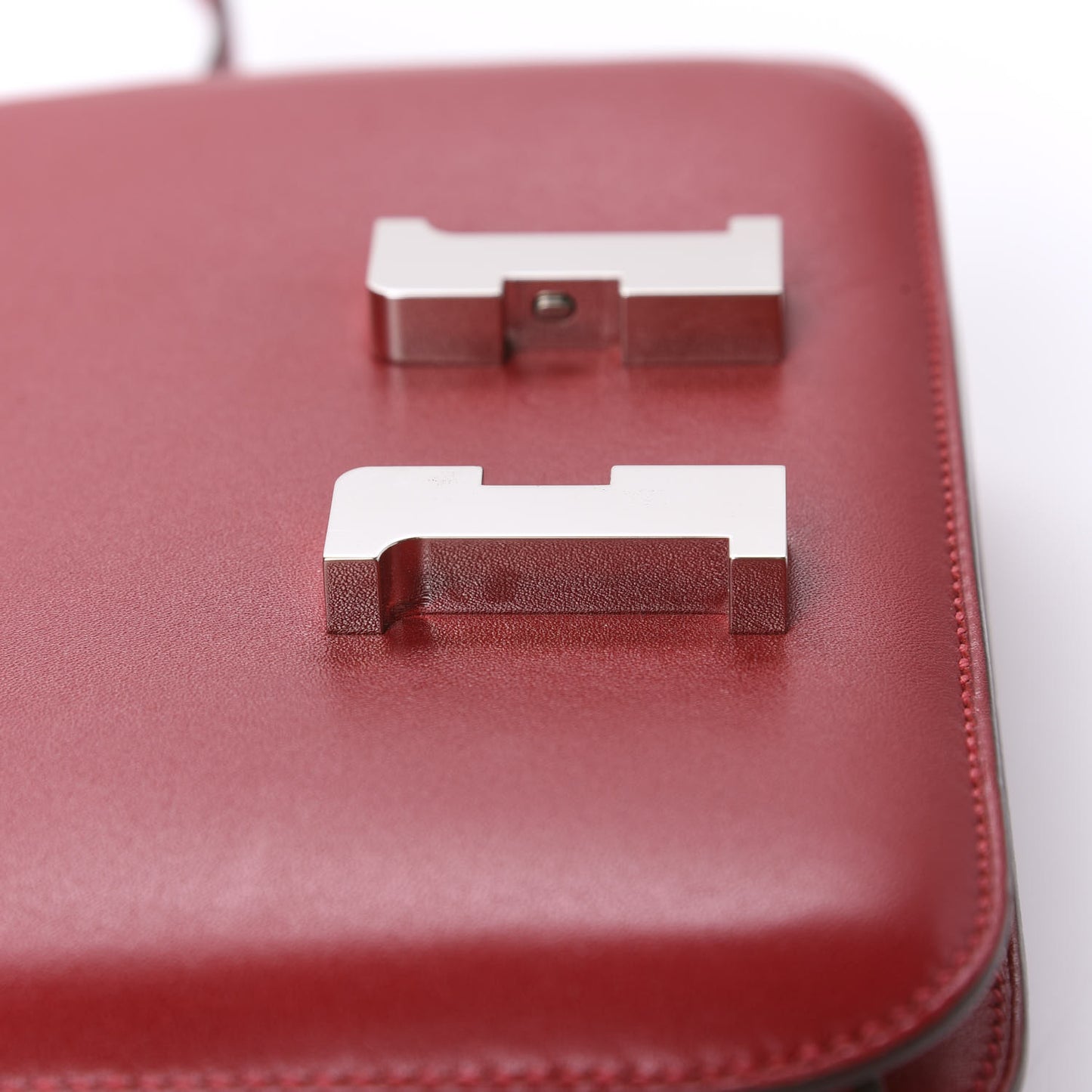 Tadelakt Constance 18 Rouge Vif