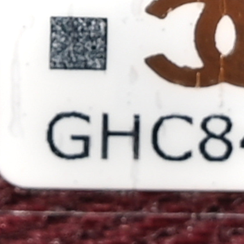 Caviar Quilted Business Affinity Clutch With Chain Black