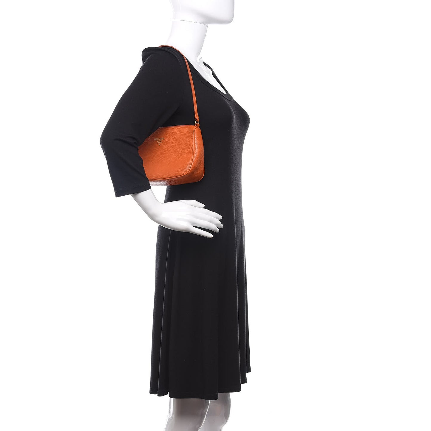 Vitello Daino Shoulder Bag Papaya
