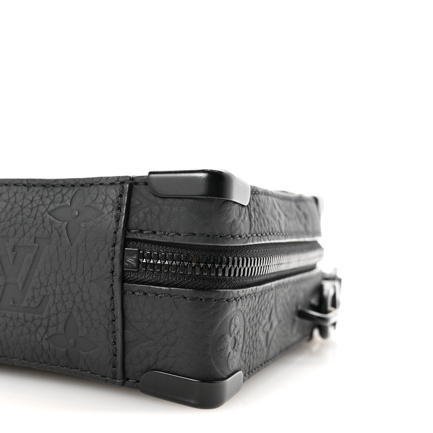 Taurillon Monogram Soft Trunk Black