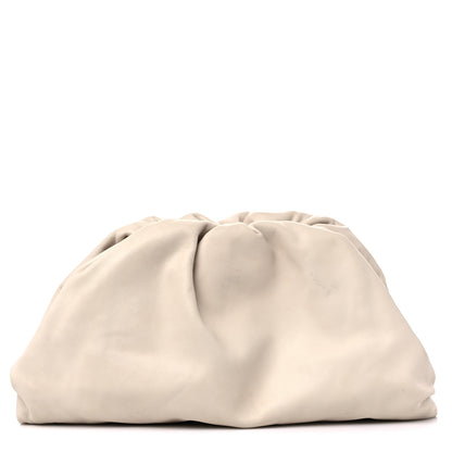 Bottega Veneta Smooth Butter Calf The Pouch Oversized Clutch Plaster 1 of 15