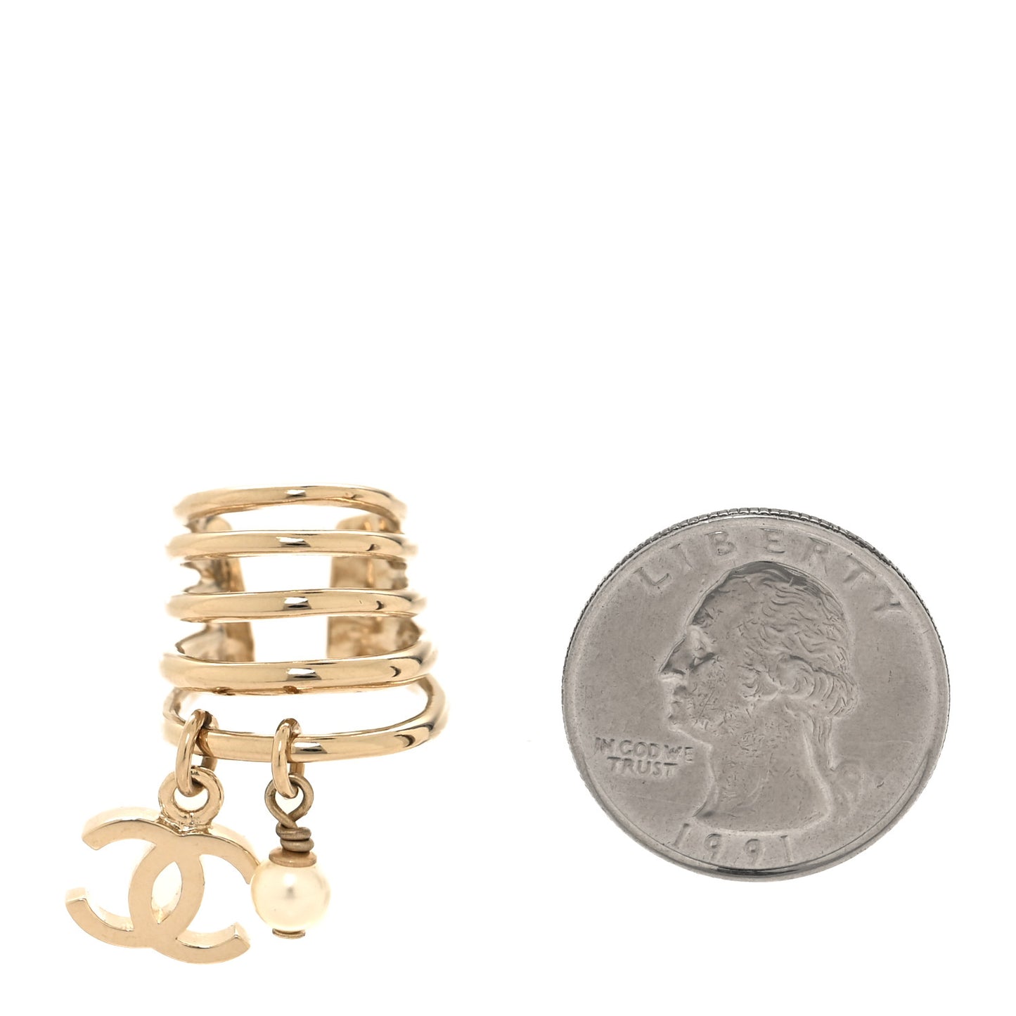 Metal Pearl CC Single Jewel Ear Cuff Gold