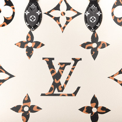 Louis Vuitton Monogram Giant Jungle Onthego GM Ivory 10 of 10