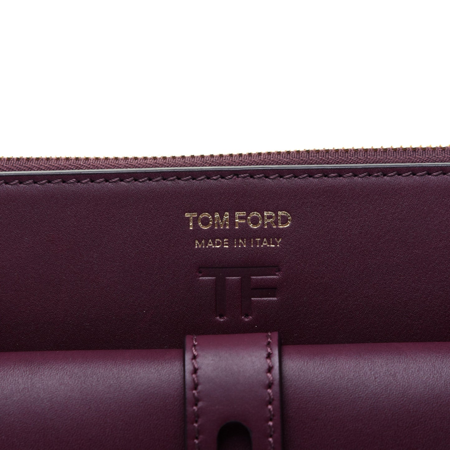 Calfskin Hollywood T Twist Pouch Bordeaux