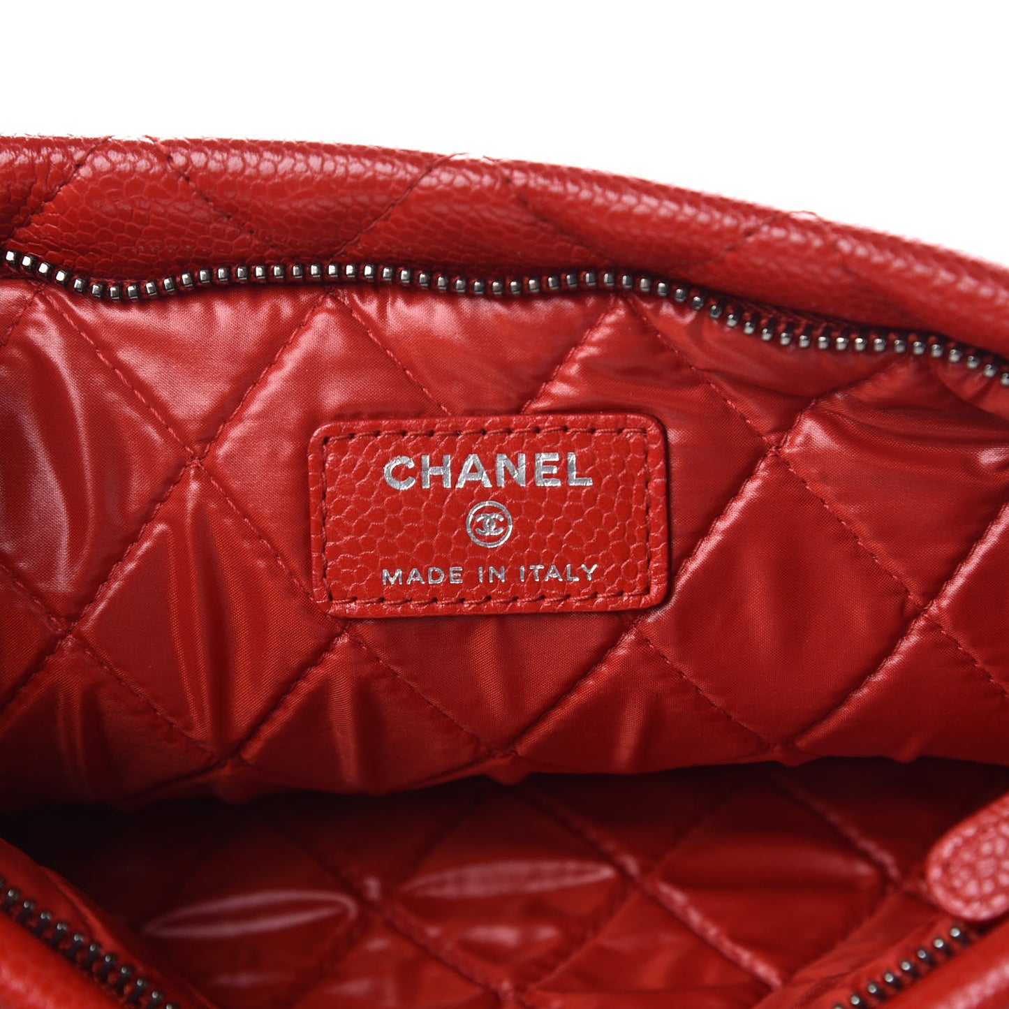 Caviar Quilted CC Beauty Clutch Red