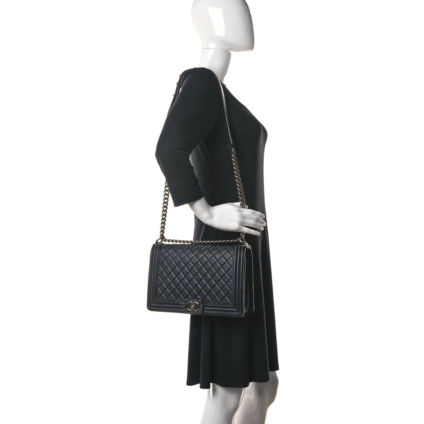 Grained Calfskin Quilted New Medium Boy Flap Black