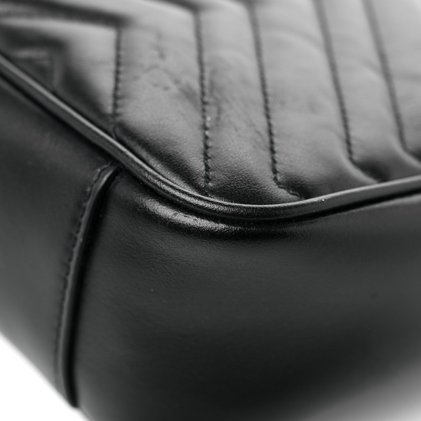 Calfskin Matelasse Small GG Marmont Shoulder Bag Black