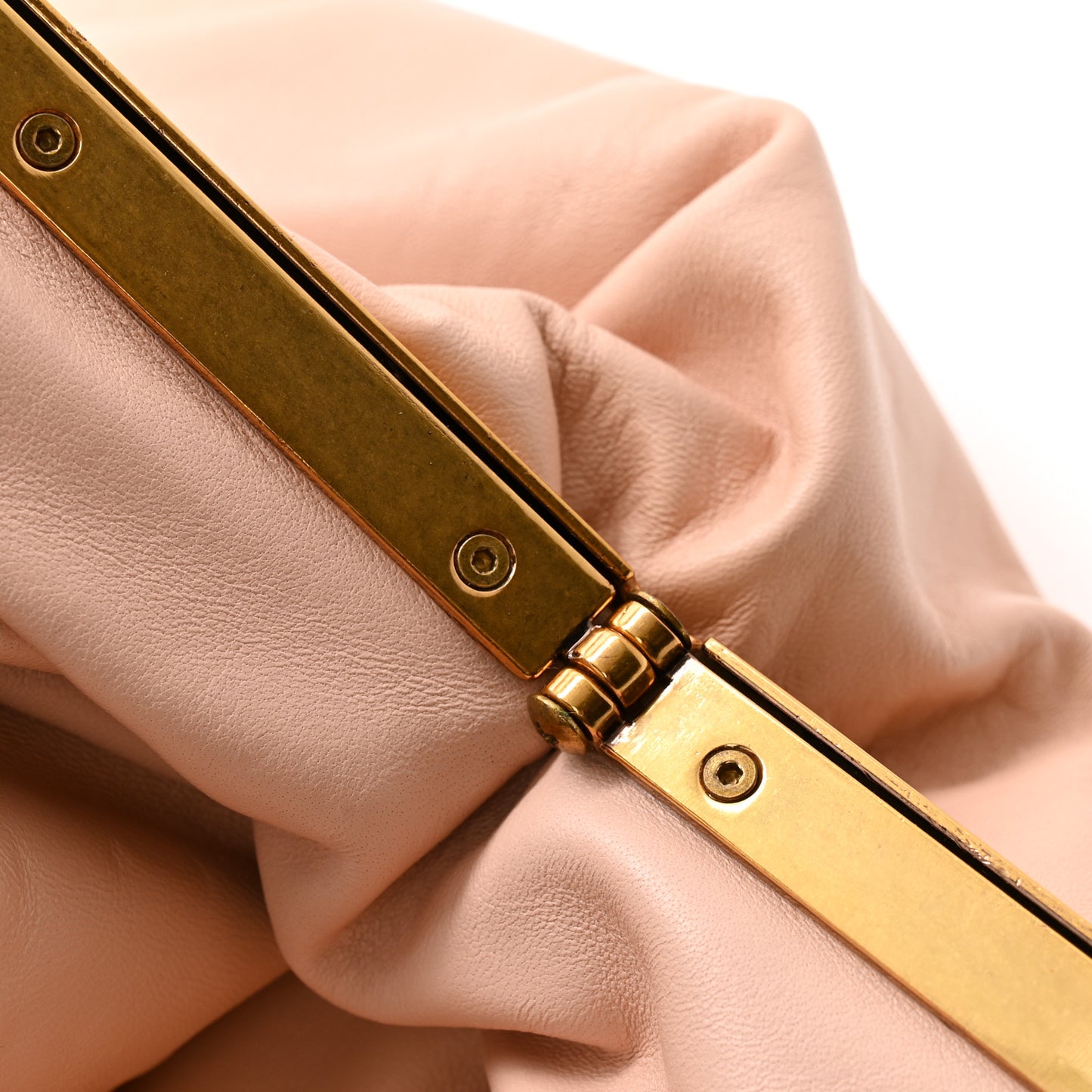 Lambskin Wave Frame Clutch Rosa
