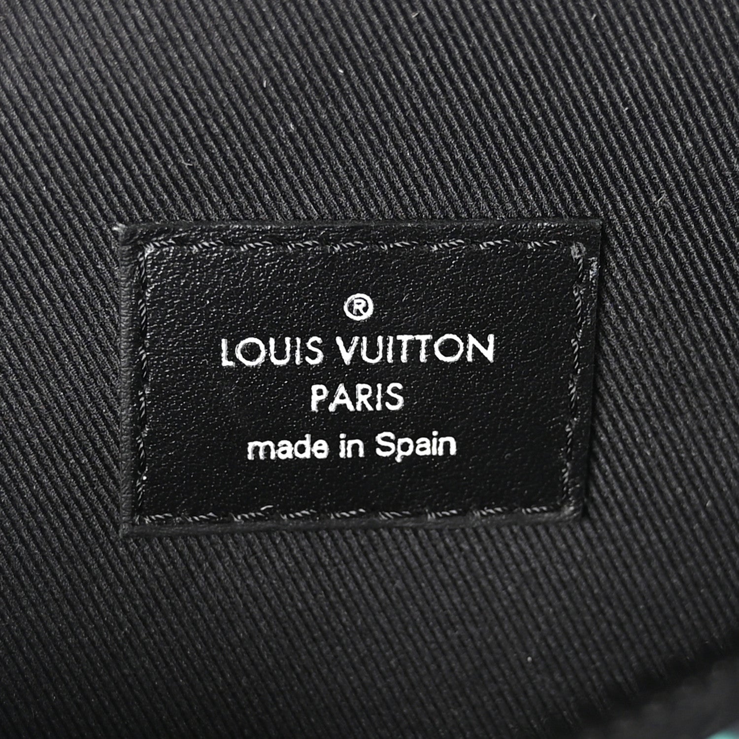 Louis Vuitton Monogram Eclipse LV Graffiti Discovery Bumbag Green Lights 6 of 9