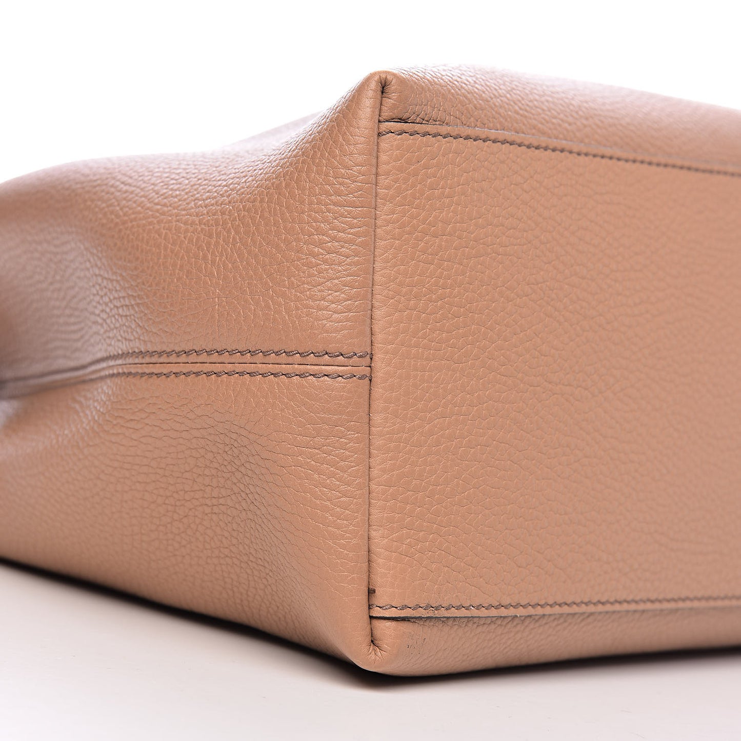 Pebbled Calfskin Medium Soho Chain Shoulder Bag Camelia