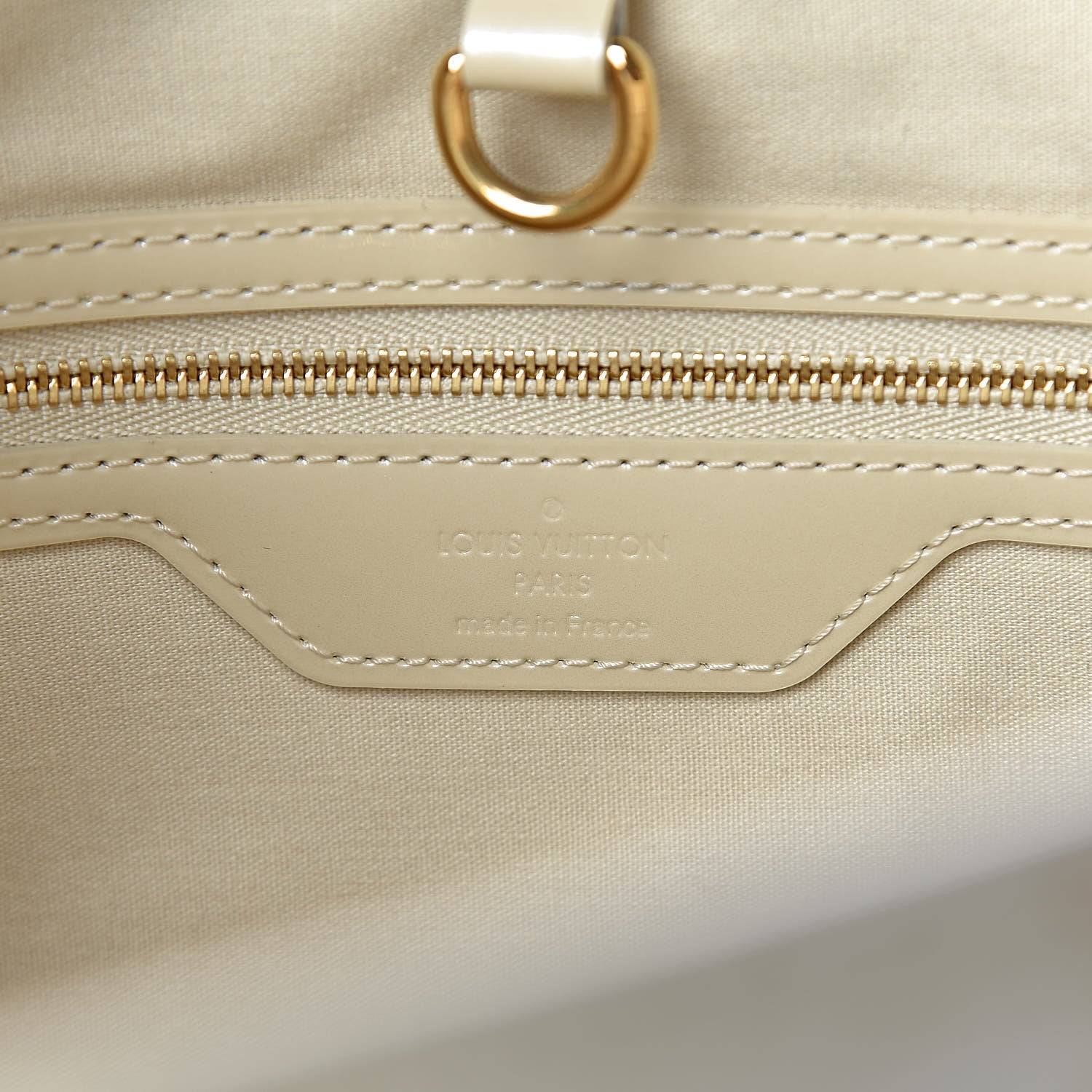 Louis Vuitton Vernis Wilshire MM Blanc Corail 6 of 12