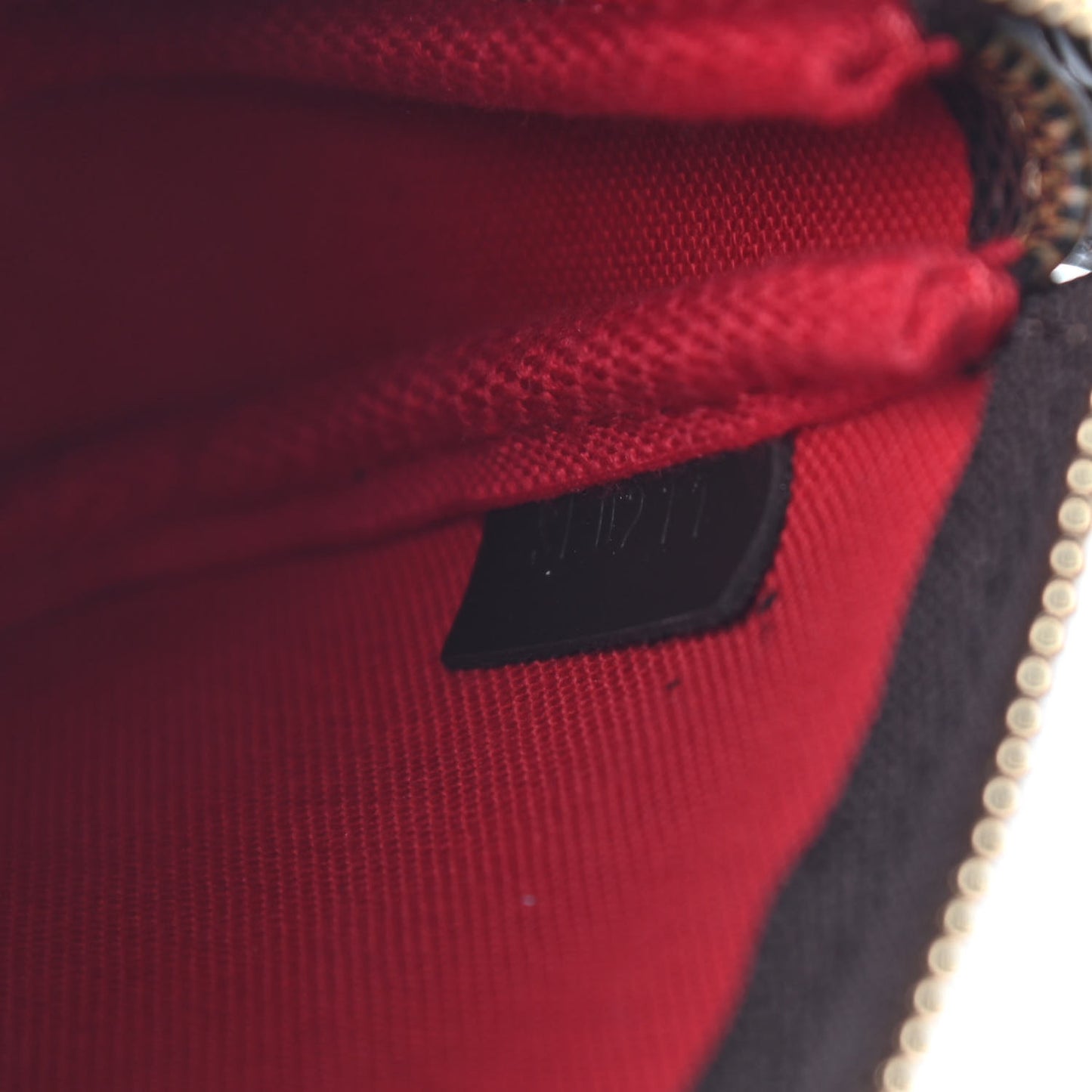 Damier Ebene Mini Pochette Accessories