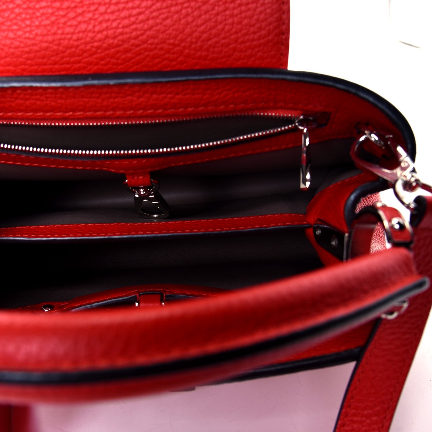 Louis Vuitton Taurillon Capucines BB Coquelicot 6 of 6
