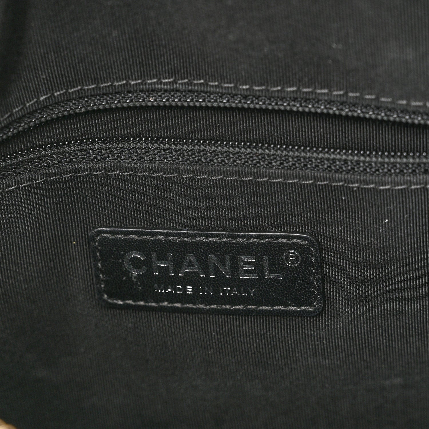 Chanel Patent Goatskin Quilted Medium Gabrielle Hobo Black 6 of 11