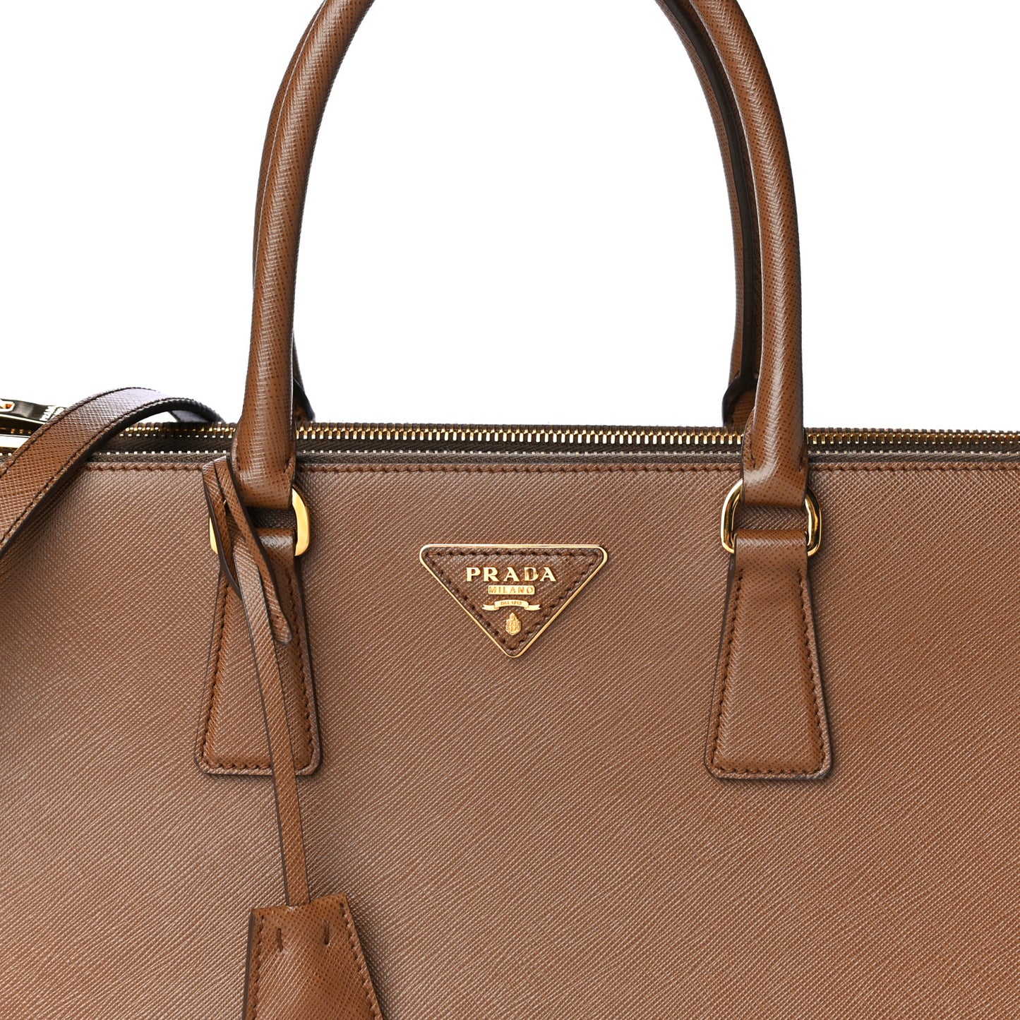 Saffiano Medium Galleria Double Zip Tote Cannella