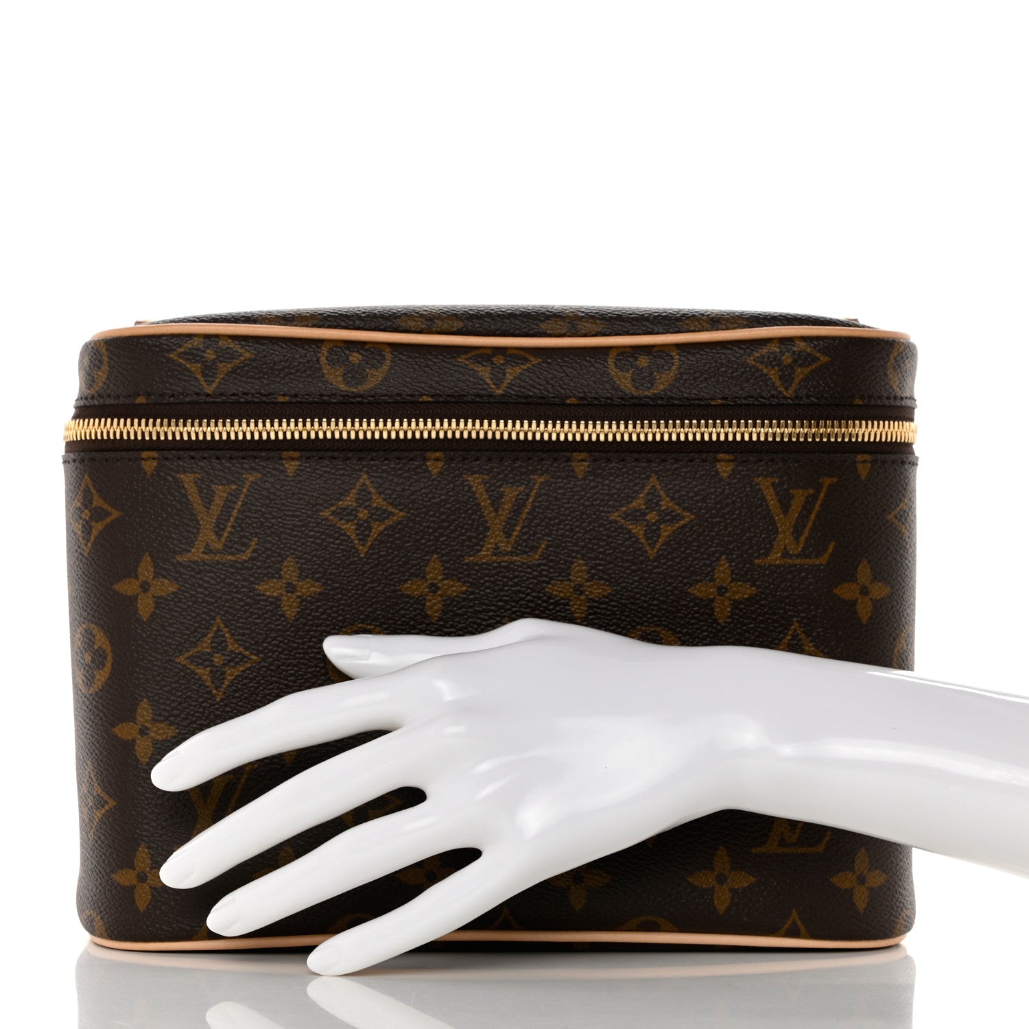 Louis Vuitton Monogram Nice BB 2 of 7
