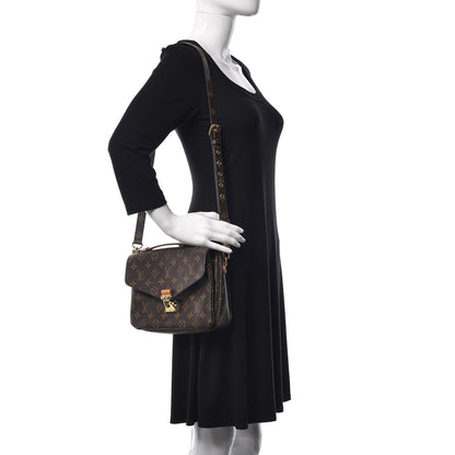 Louis Vuitton Monogram Pochette Metis 2 of 14
