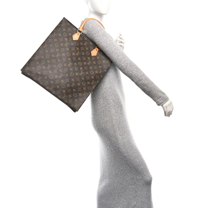 Louis Vuitton Monogram Sac Plat 3 of 10