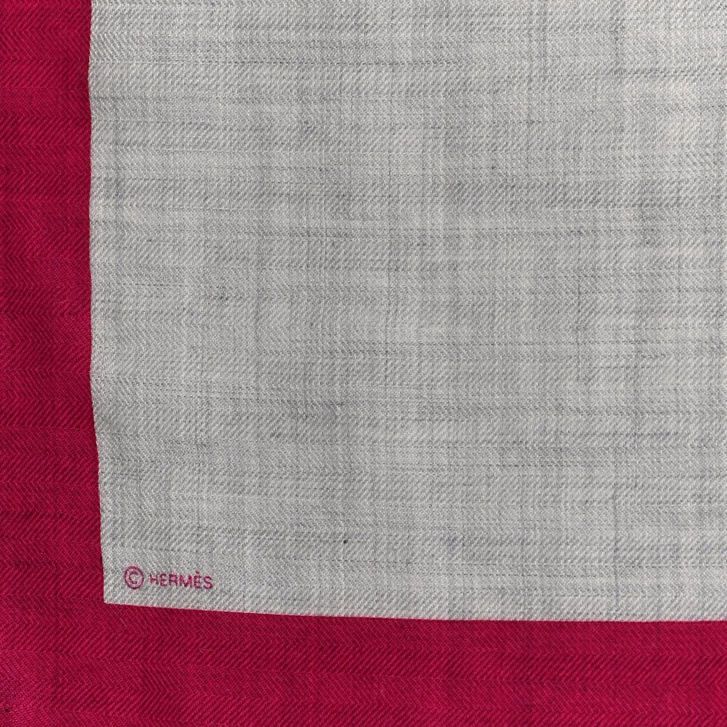 Cashmere Silk Chevaux Au Pre Shawl 140 Fuchsia Gris Chine Framboise