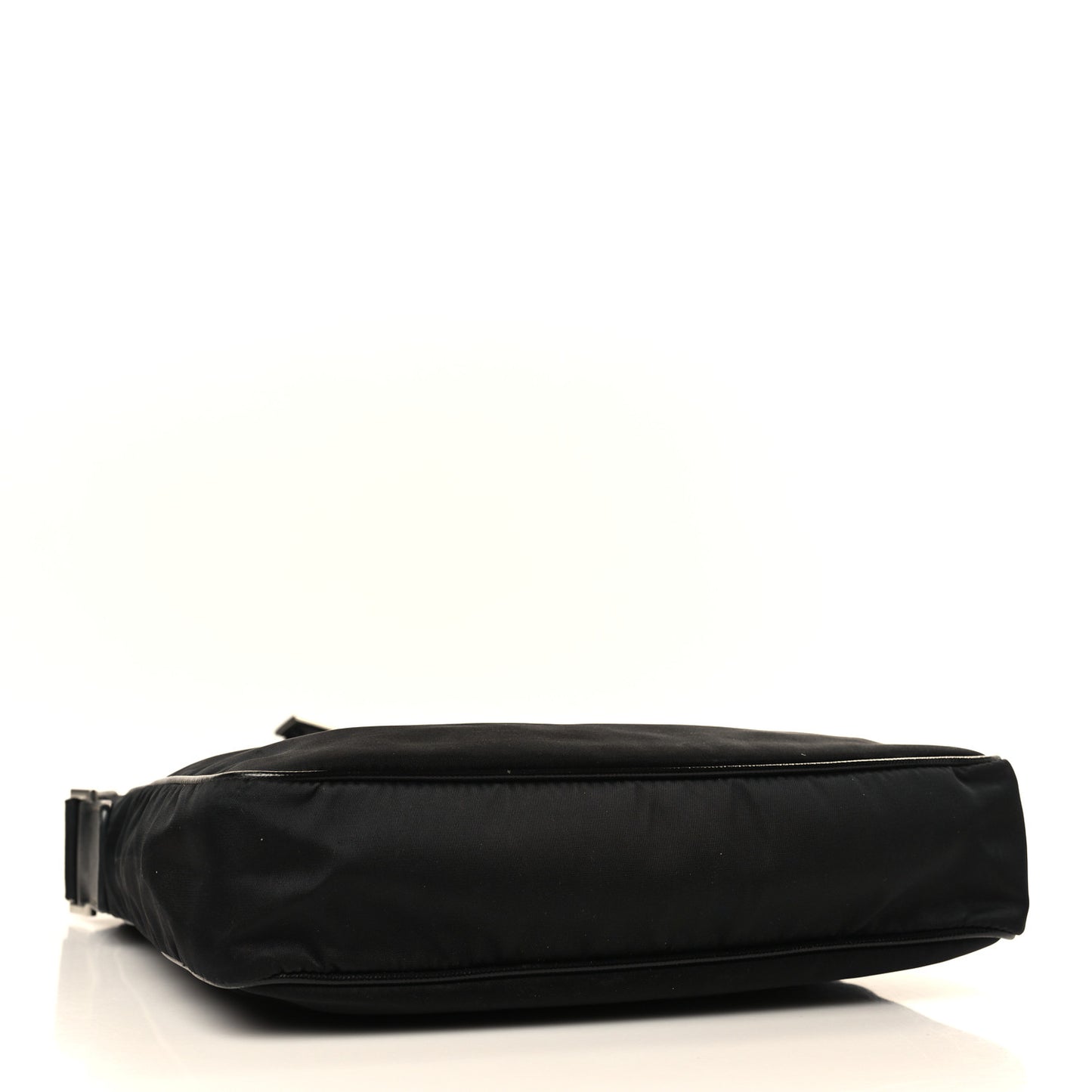 Nylon Flat Messenger Bag Black