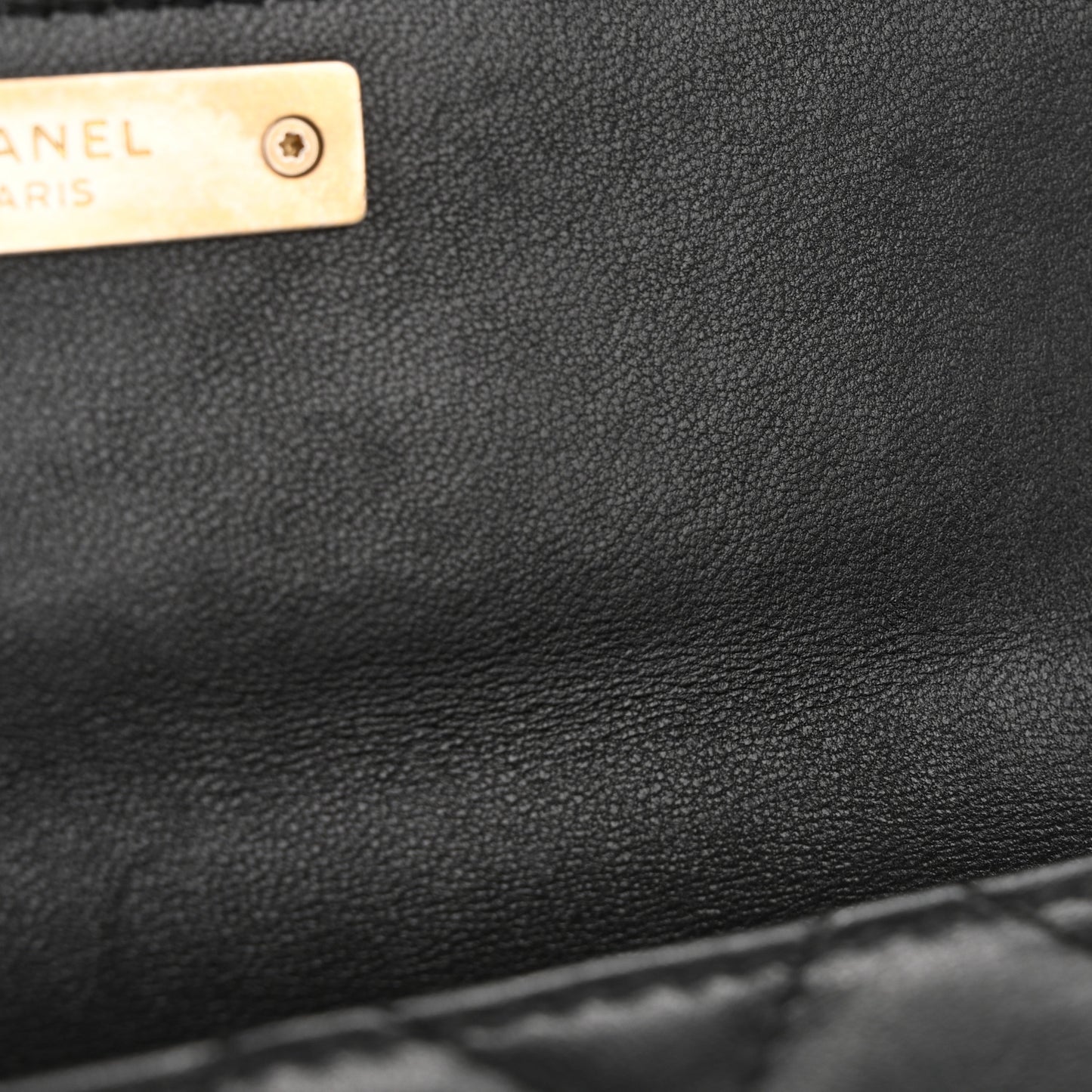 Lambskin Quilted CC Chic Gusset Wallet Black