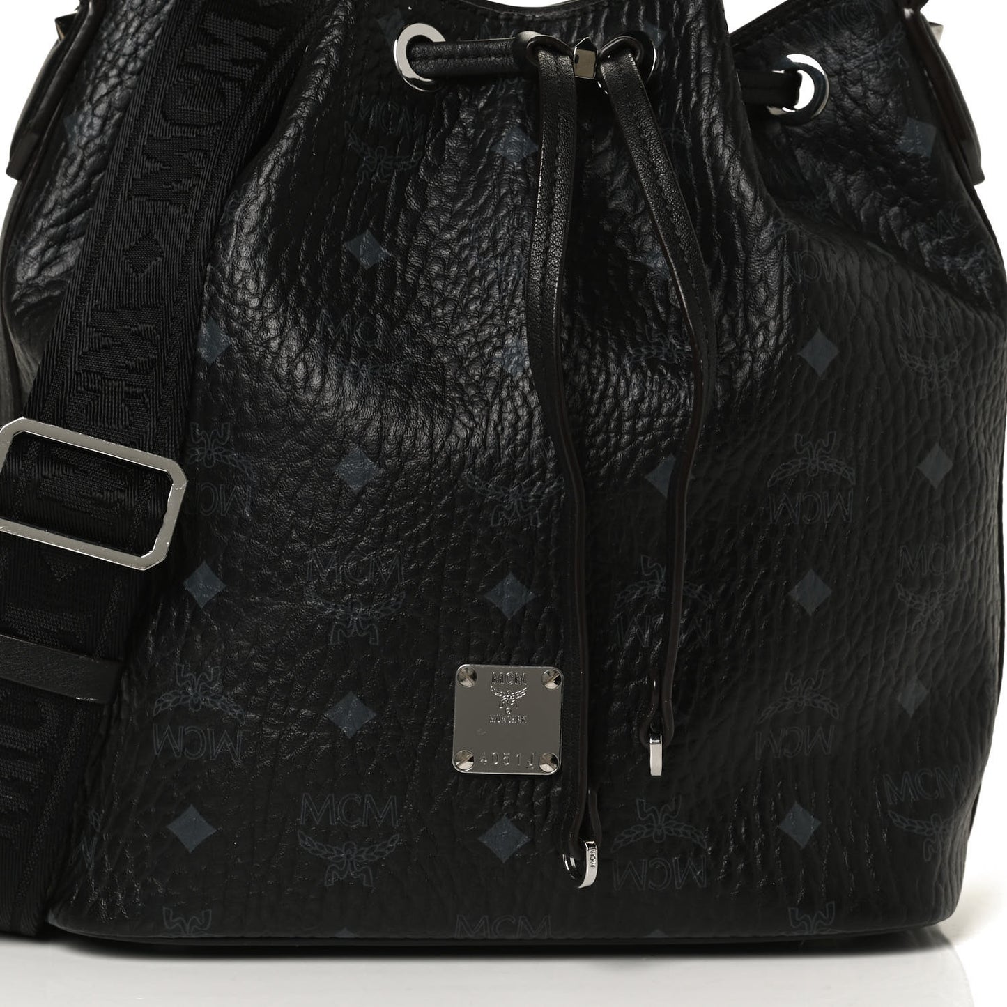 Visetos Small Essential Drawstring Bucket Bag Black