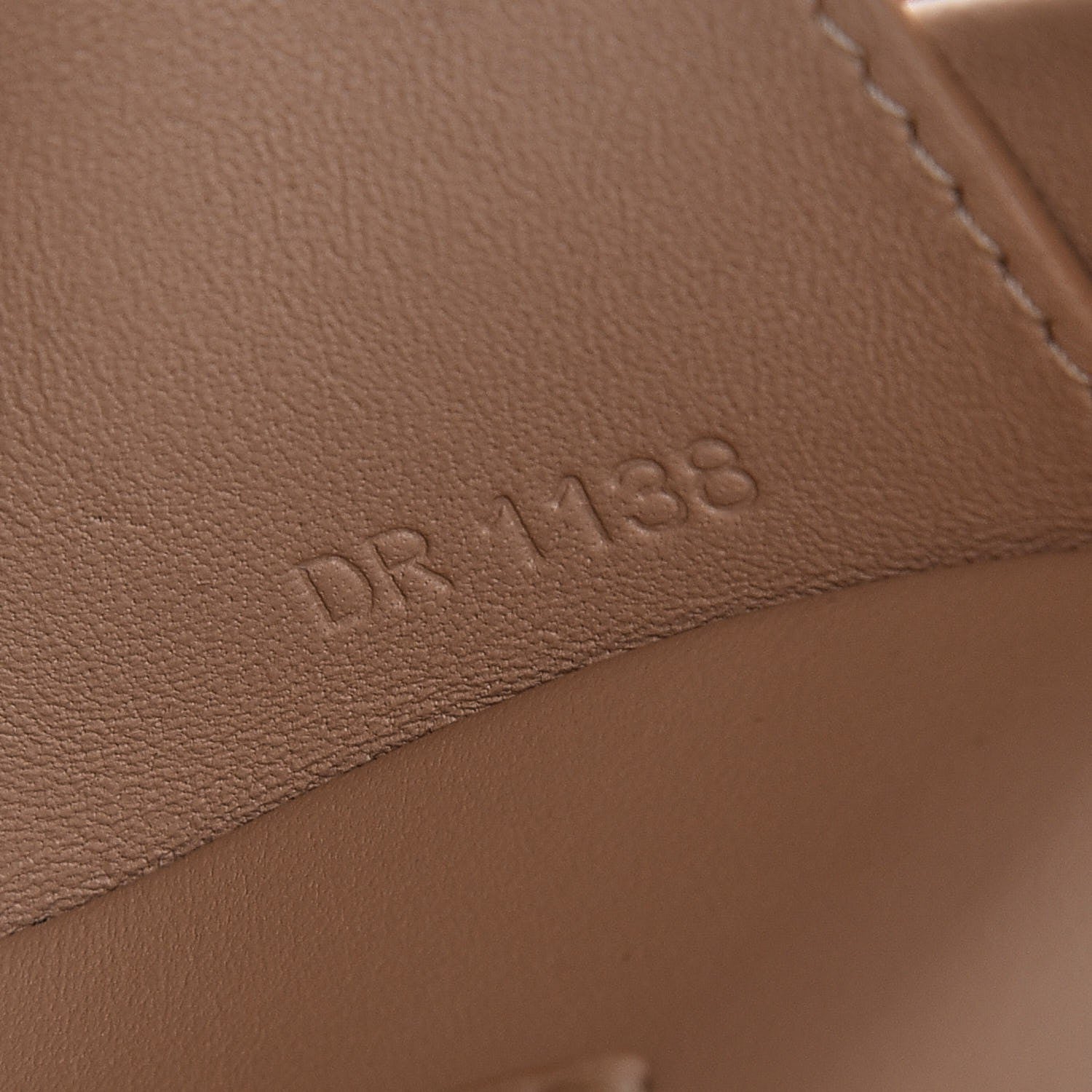 Louis Vuitton Monogram Petite Boite Chapeau 8 of 8