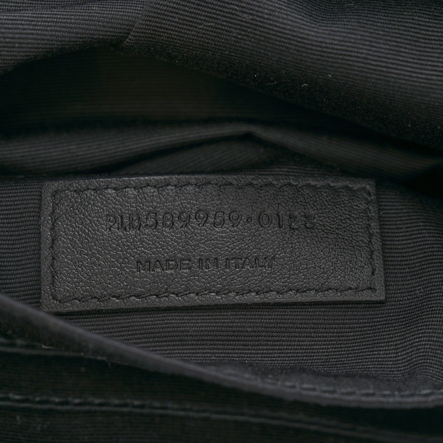 Saint Laurent Grain De Poudre Monogram Belt Bag Black 7 of 10