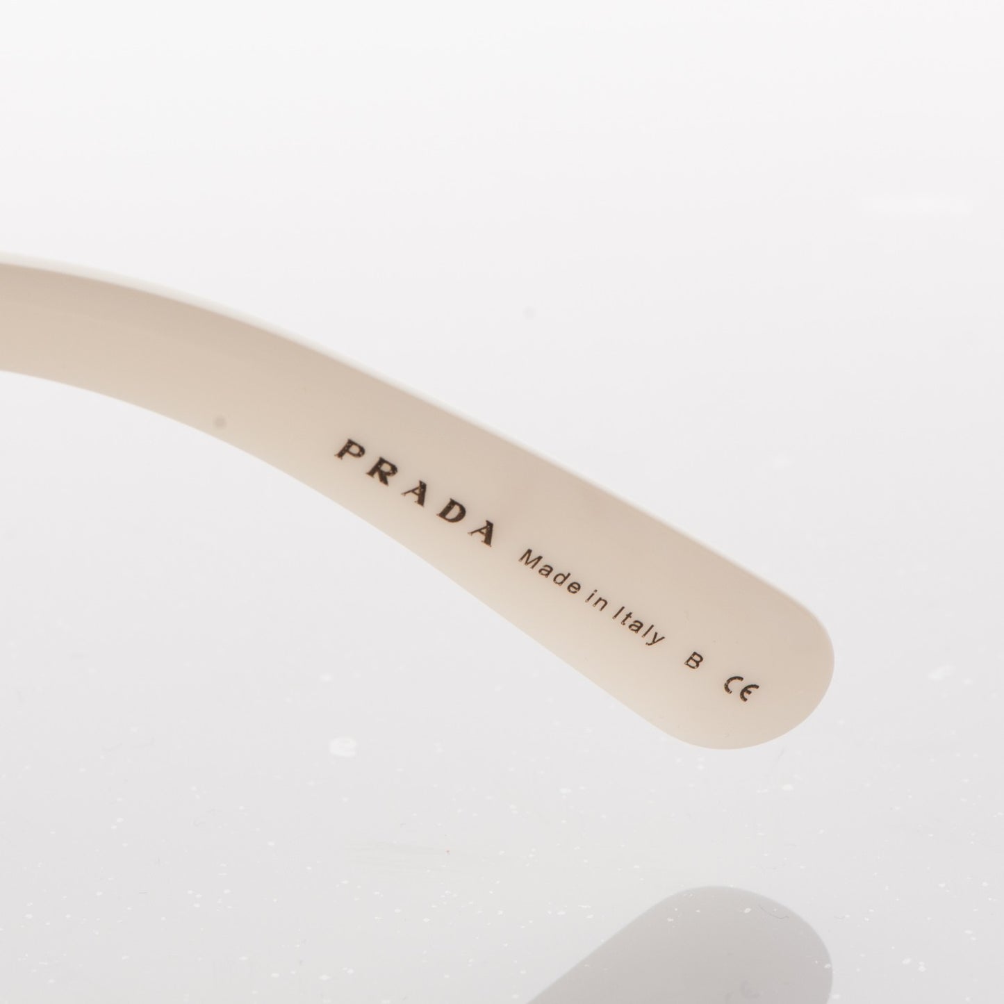 Baroque Sunglasses SPR 27N White