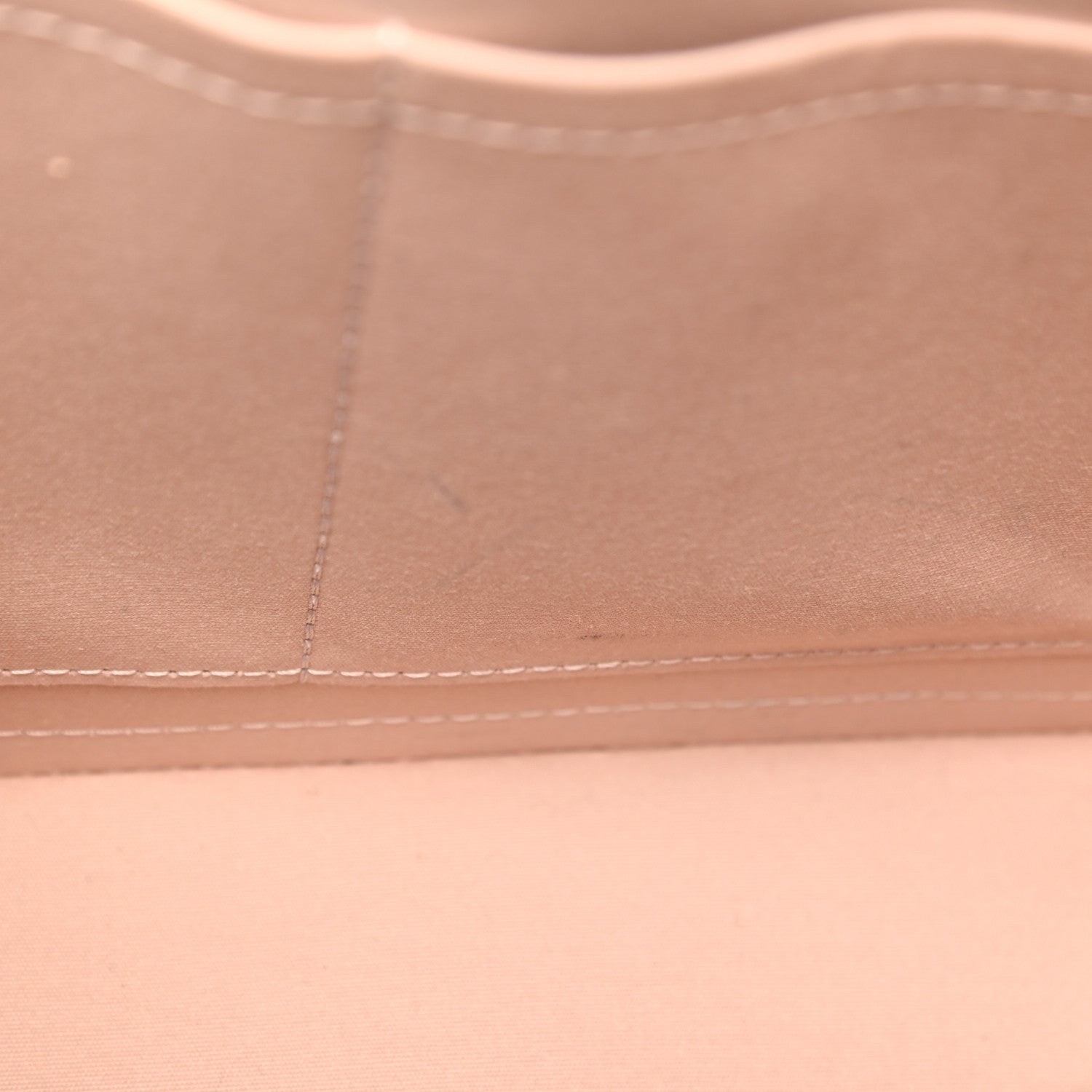 Louis Vuitton Vernis Alma PM Rose Angelique 11 of 16