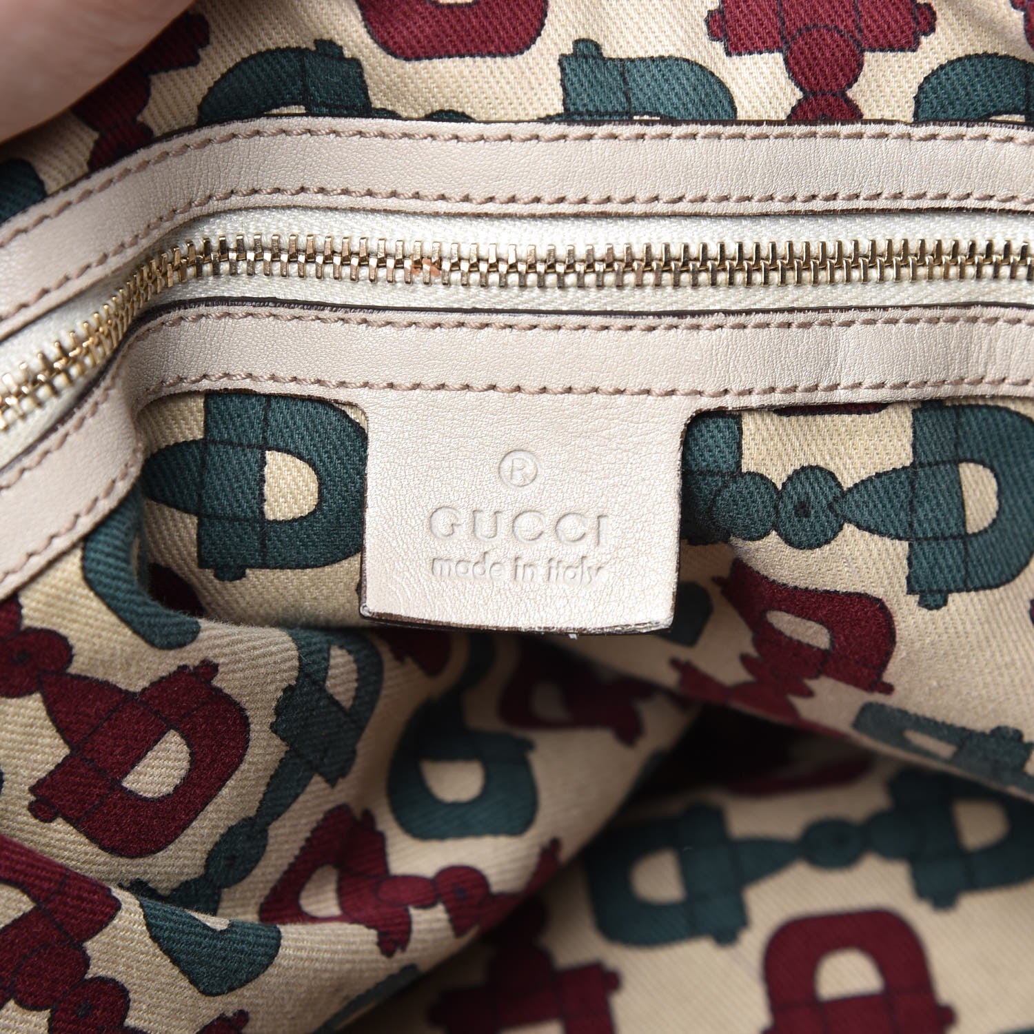 Gucci Guccissima Medium Pelham Shoulder Bag Off White 6 of 16