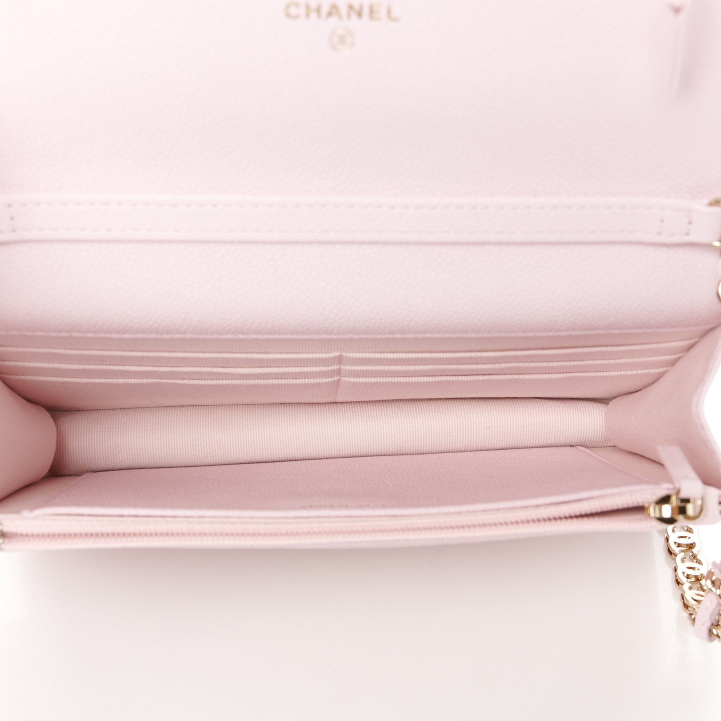 Caviar Quilted Tiny CC Wallet On Chain WOC Light Pink