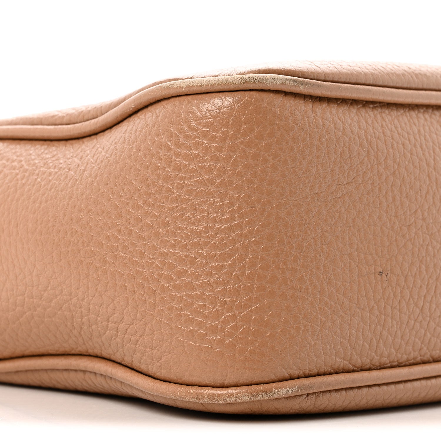 Gucci Pebbled Calfskin Small Soho Disco Bag Camelia 8 of 16