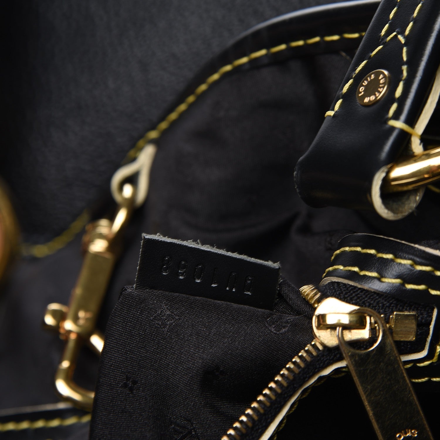 Louis Vuitton Suhali Le Majestueux Black 7 of 7