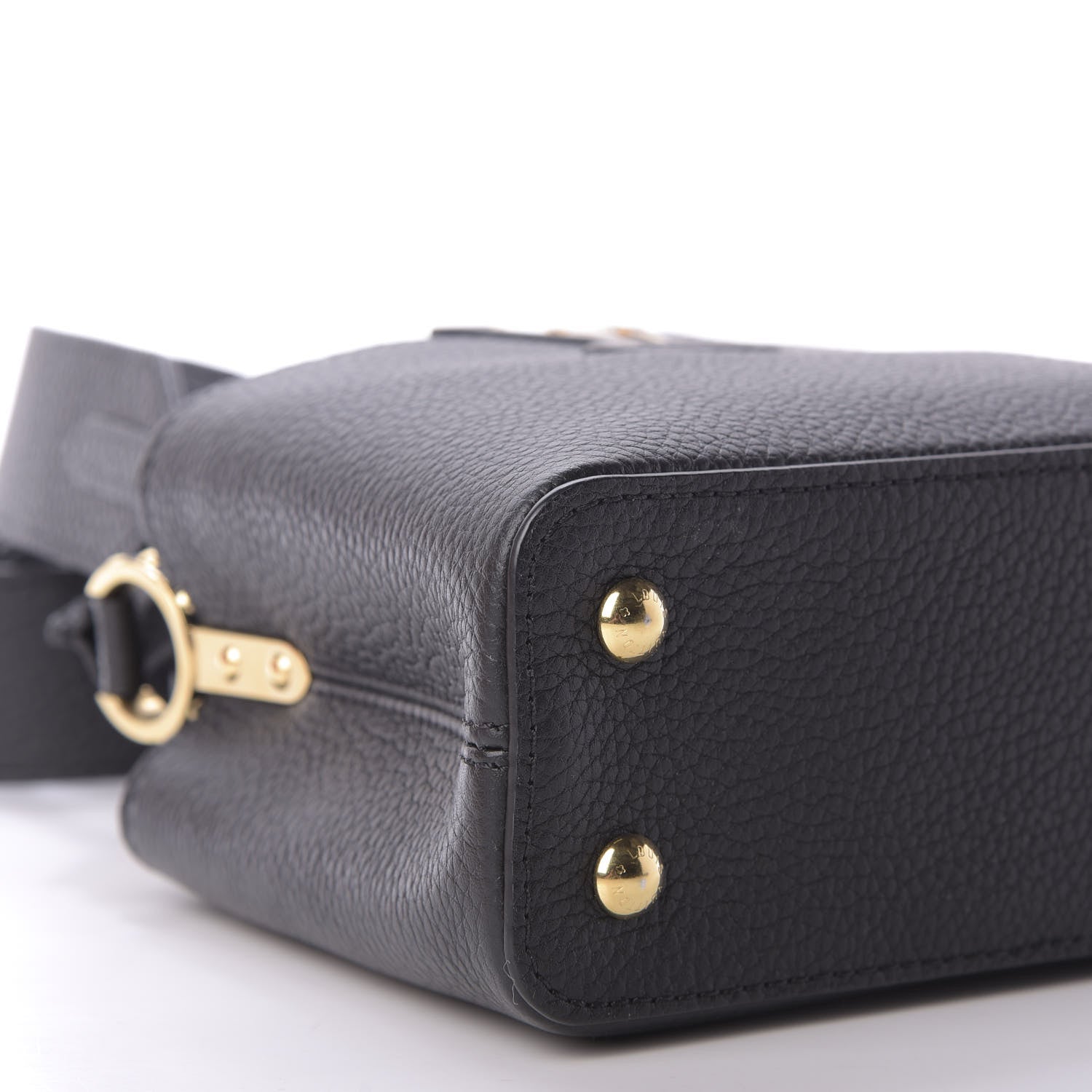 Louis Vuitton Taurillon Mini Capucines Black 6 of 8
