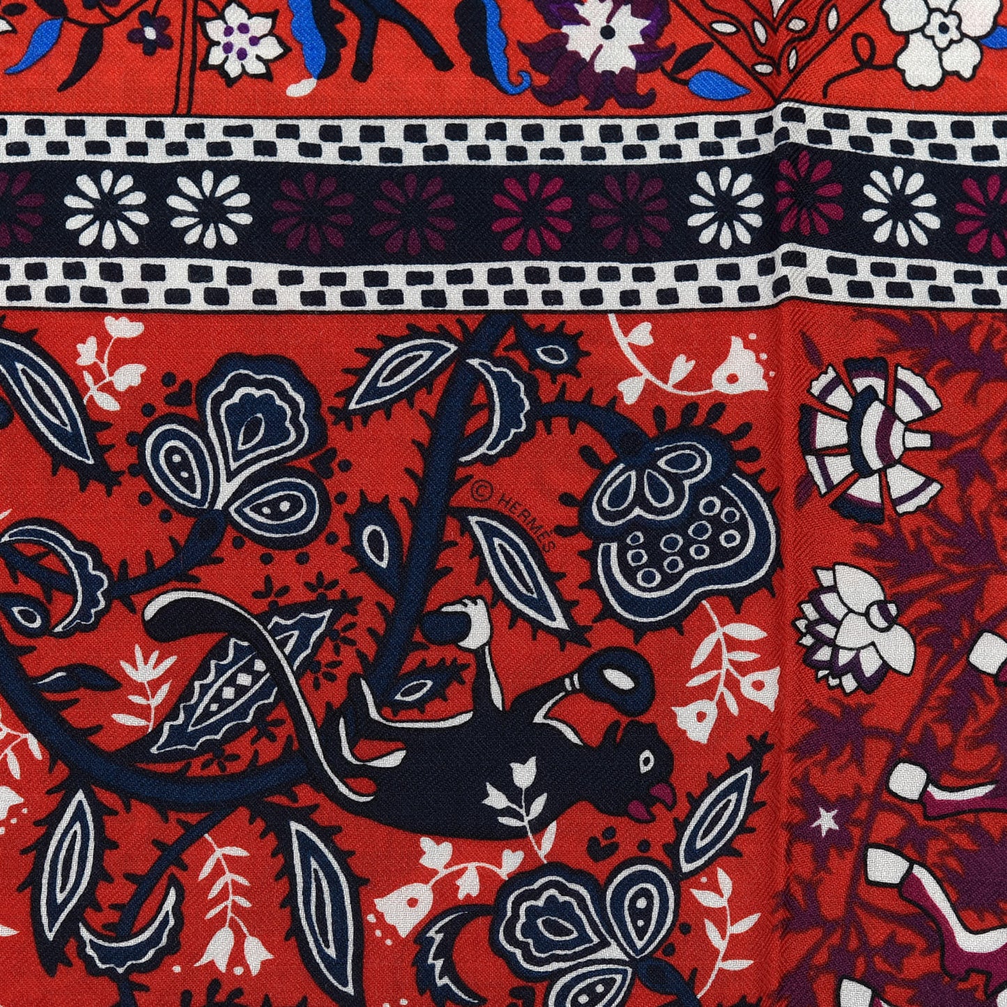 Cashmere Silk Jardins De Soie Shawl 140 Rouge Blue Violet