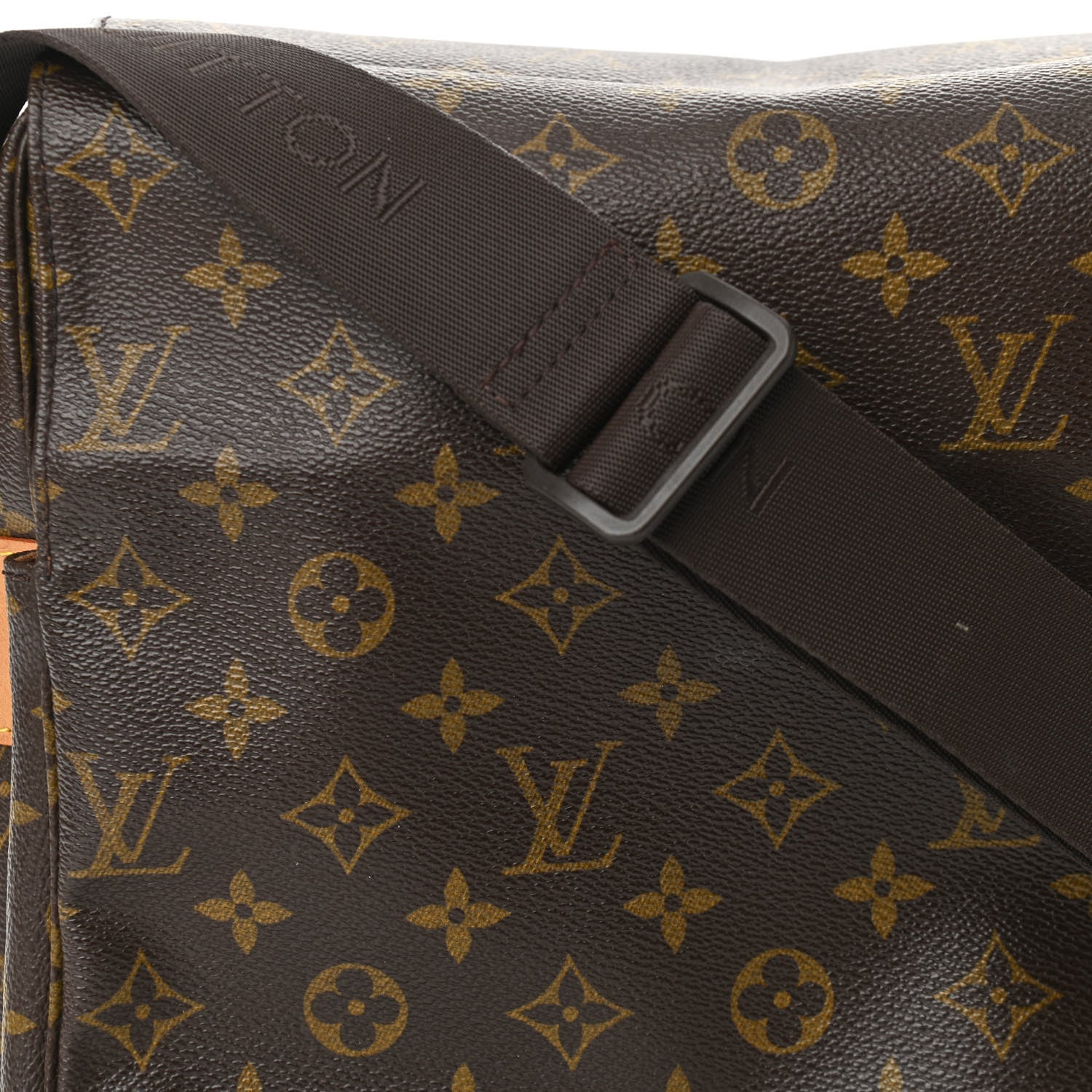 Louis Vuitton Monogram Naviglio 7 of 9