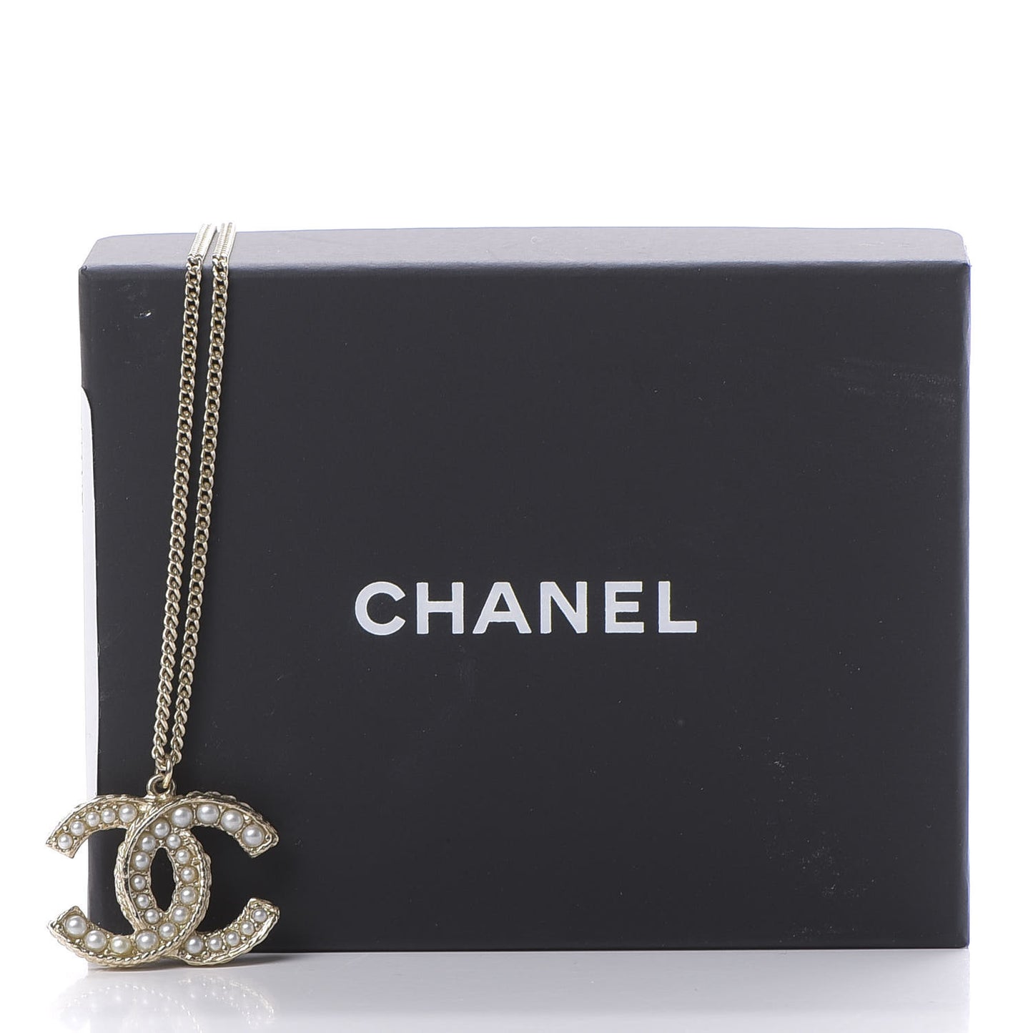 Pearl CC Pendant Necklace Gold