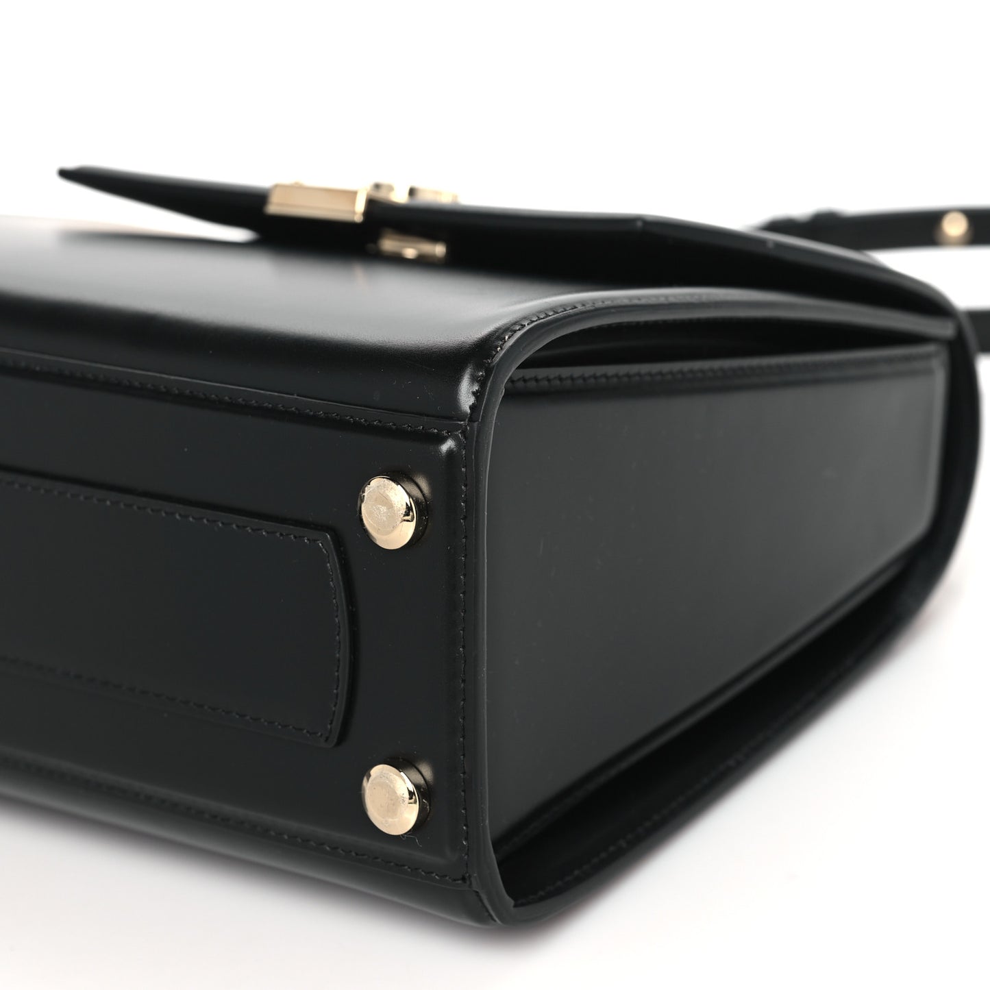 Smooth Calfskin Medium Boxyz Black