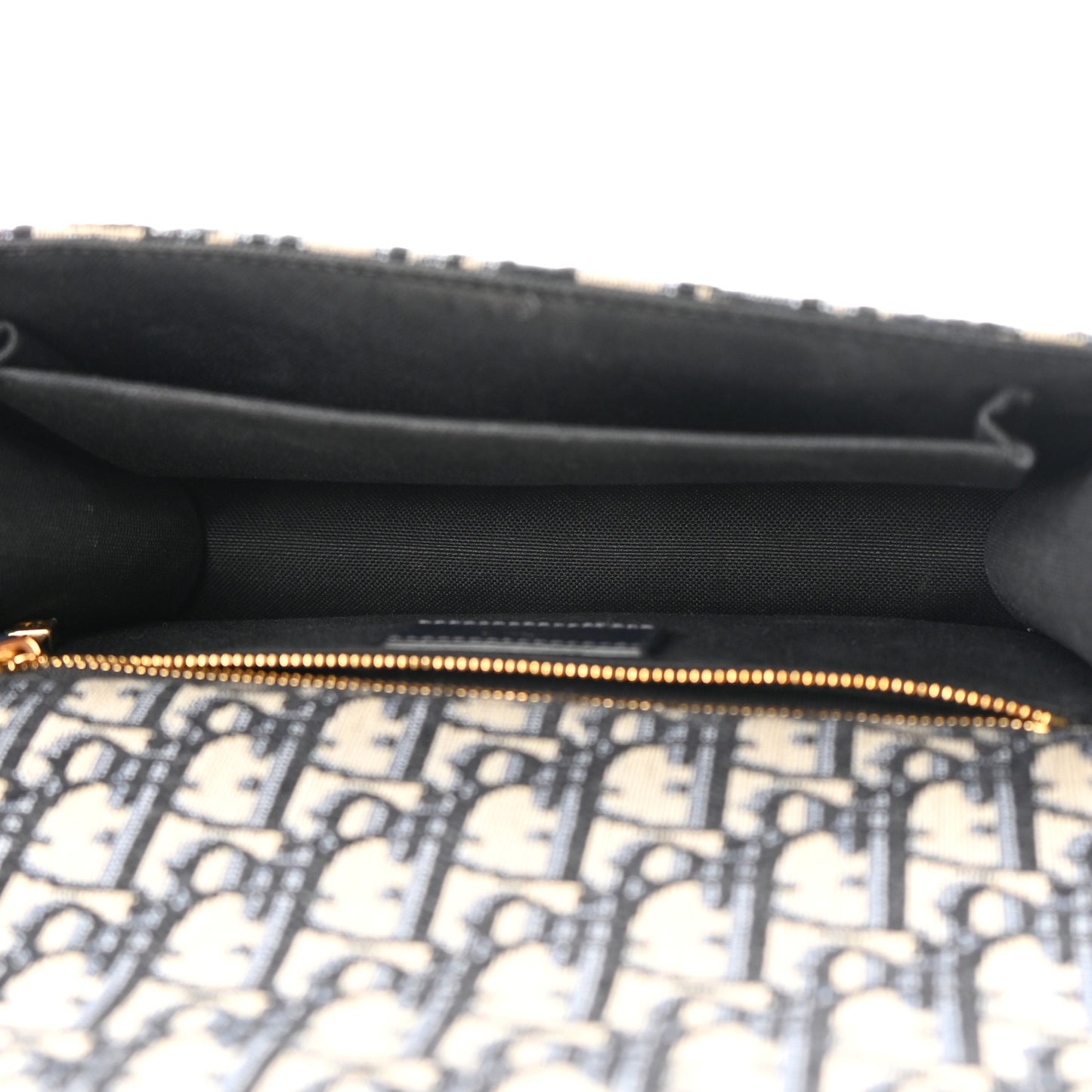 Oblique 30 Montaigne Flap Bag Blue