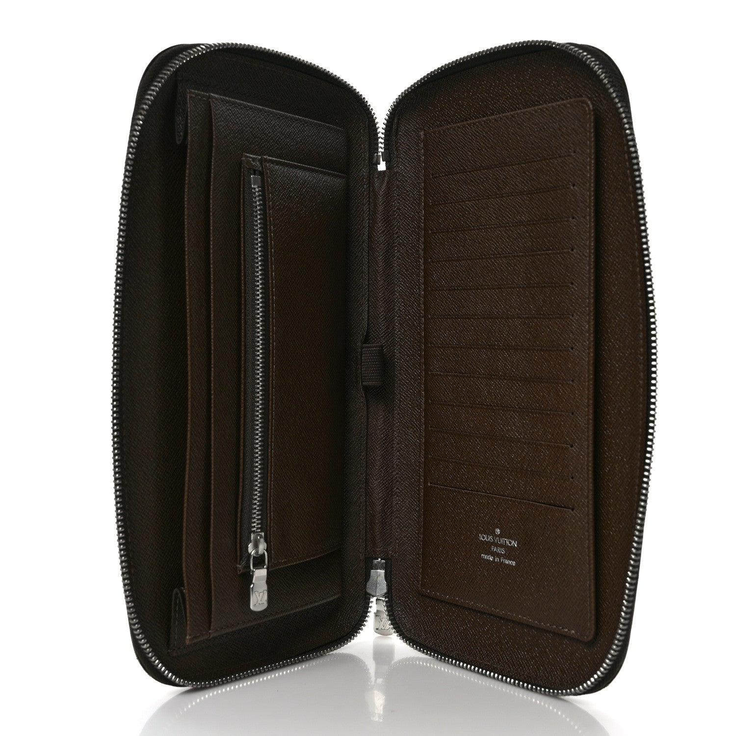 Louis Vuitton Taiga Atoll Travel Organizer Grizzli 5 of 8